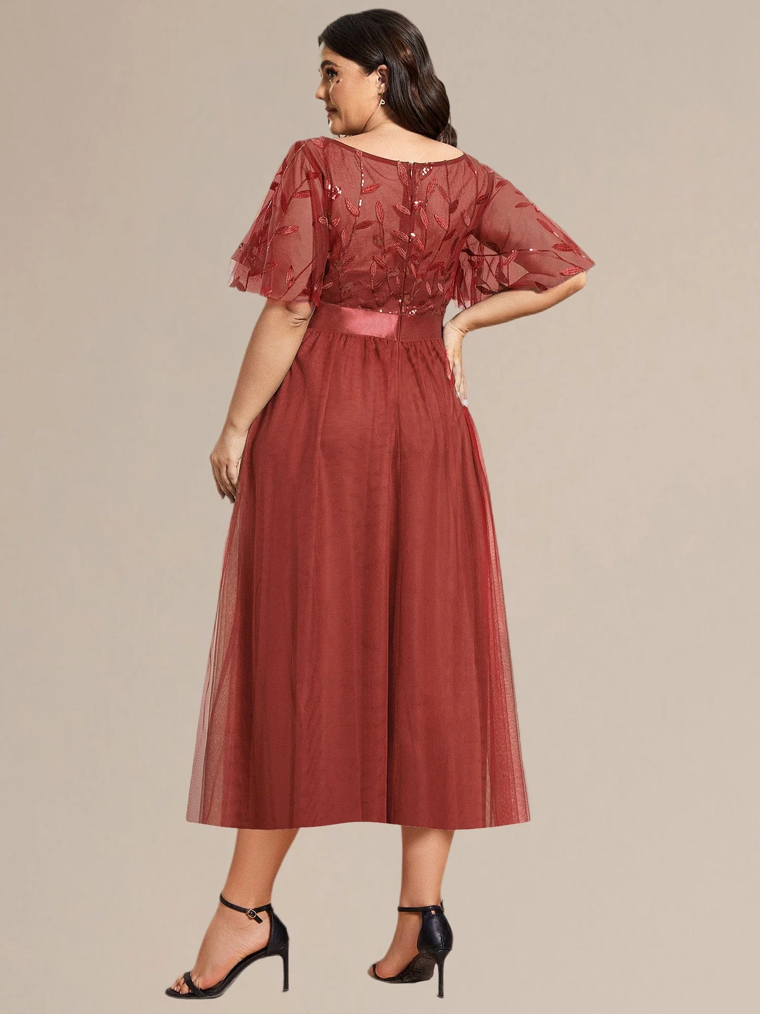 ever TAYLOR|Designer Sequined Leaf Midi Evening Dress - Image 24