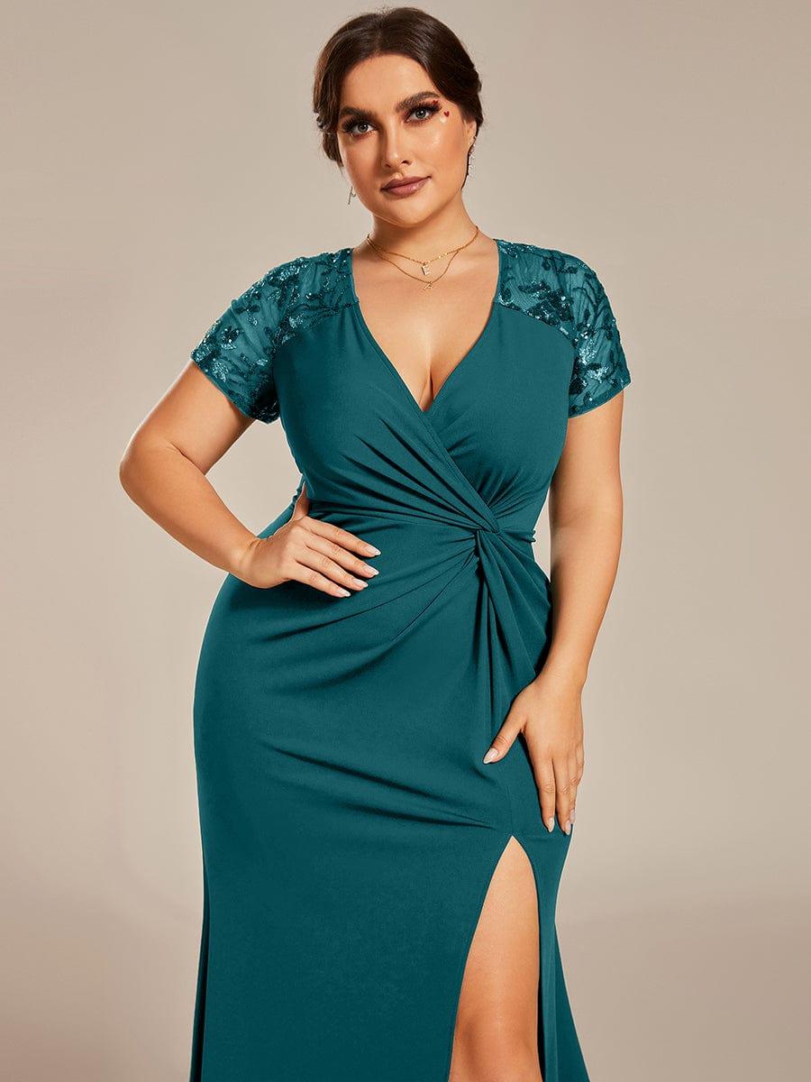 pretty GILDED|Plus Size Front Slit Short Sequin Sleeve Mother of the Bride Dress - Image 12