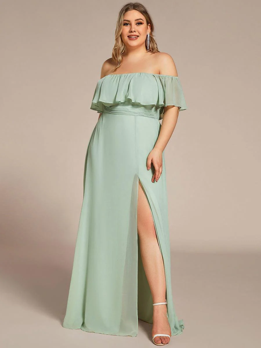pretty ÉMILE|Plus Size Off-The-Shoulder Ruffle Thigh Split Bridesmaid Dress - Image 3
