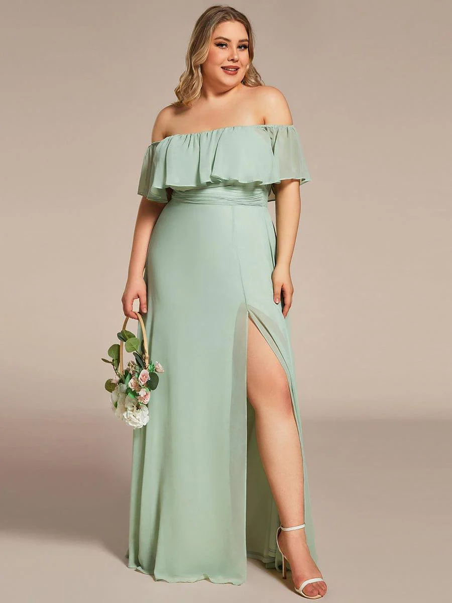pretty ÉMILE|Plus Size Off-The-Shoulder Ruffle Thigh Split Bridesmaid Dress - Image 7