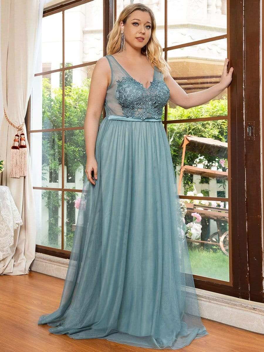 Plus Size Women's A-Line V-Neck Floral Lace Appliques Bridesmaid Dress(Final Sale) - Image 5
